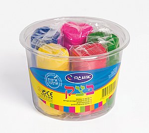 בצק 5 צבעים בגביע אומגה בצק 5 צבעים בגביע אומגה